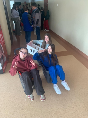 5f94396e-d476-4ef2-b6bf-8bcdb44ea37c