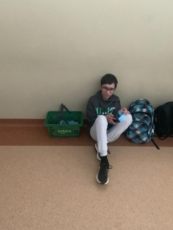 9b7ad6e1-d30a-4571-b753-d5dab58725de