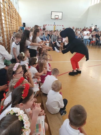 504404464_1275219347940210_3563030408640812924_n