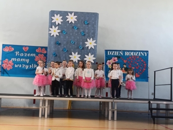 504672211_1275219597940185_3916621545657800695_n