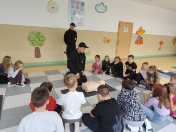 565697161_1400357315426412_3941209631919194681_n